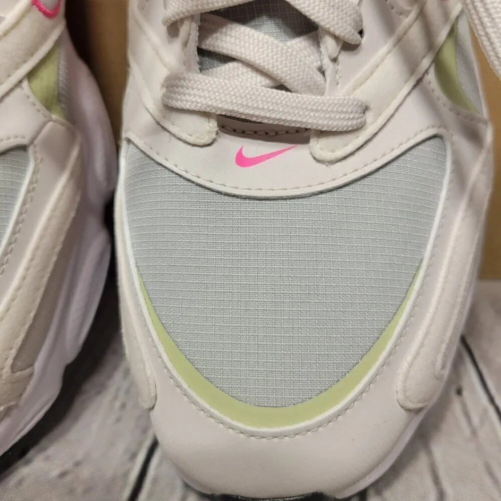 Womens Nike Zoom Air Fire- Light Silver/Hyper Pink/Olive Aura/White